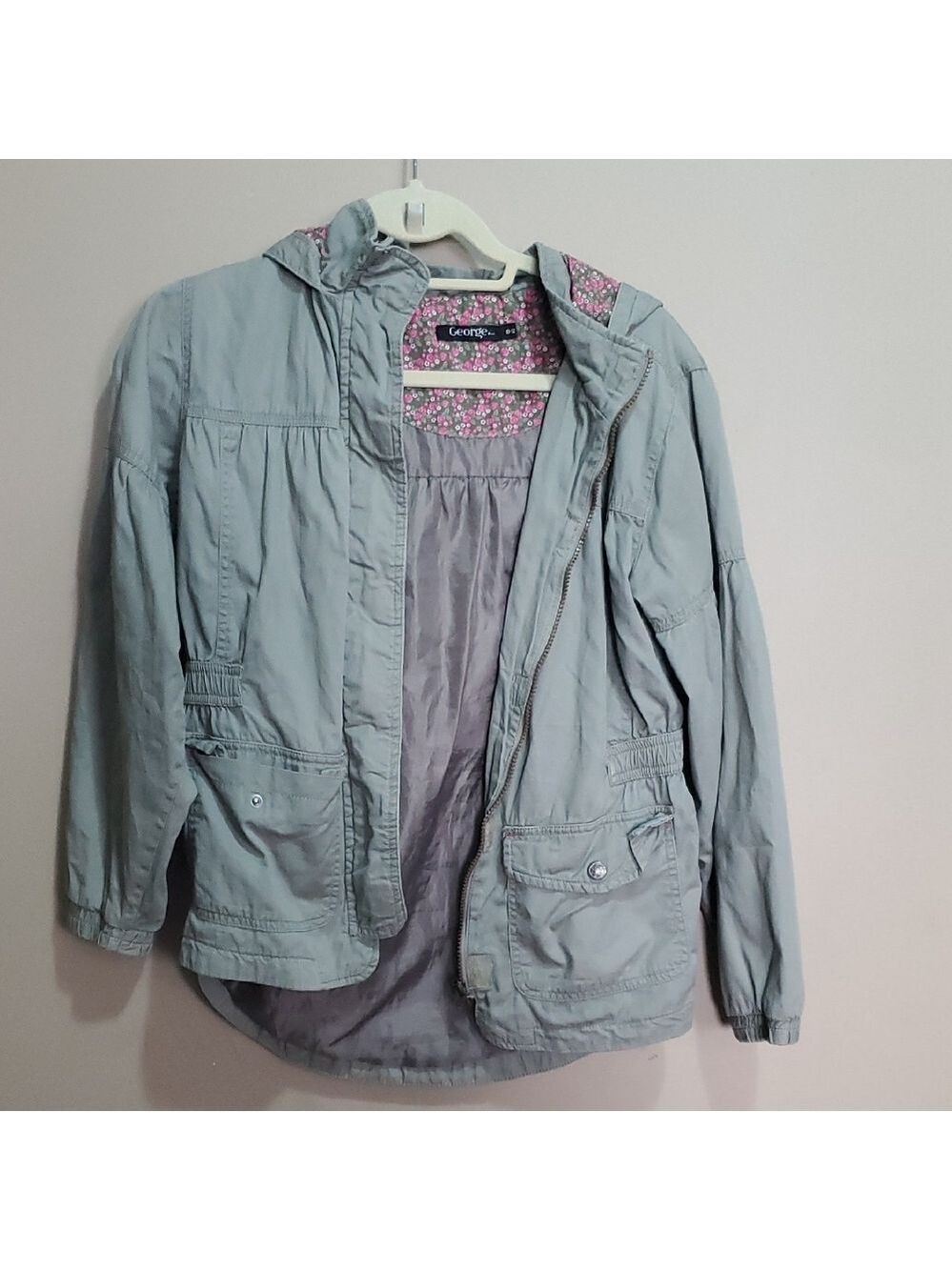 George Light Green  Lightweight Jacket with Floral Lining Size 10-12